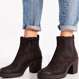 Brand new black Vagabond boots
